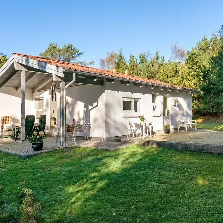 Merte - 300m From The Sea In Ne Jutland By Interhome Holiday home Hals