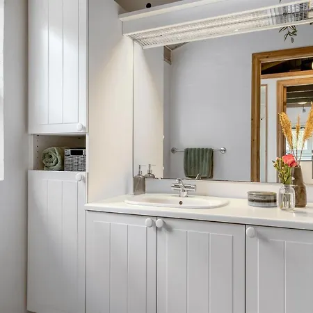 Merte - 300m From The Sea By Interhome
